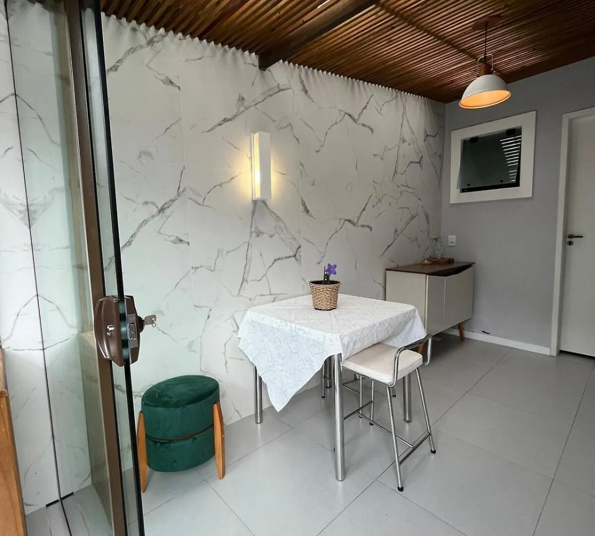 Loft Lindo E Central Na Lagoa! 4 Hospedes Florianopolis Brazil