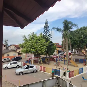 Na Praça Da Lagoa, Pertinho De Tudo! Florianópolis